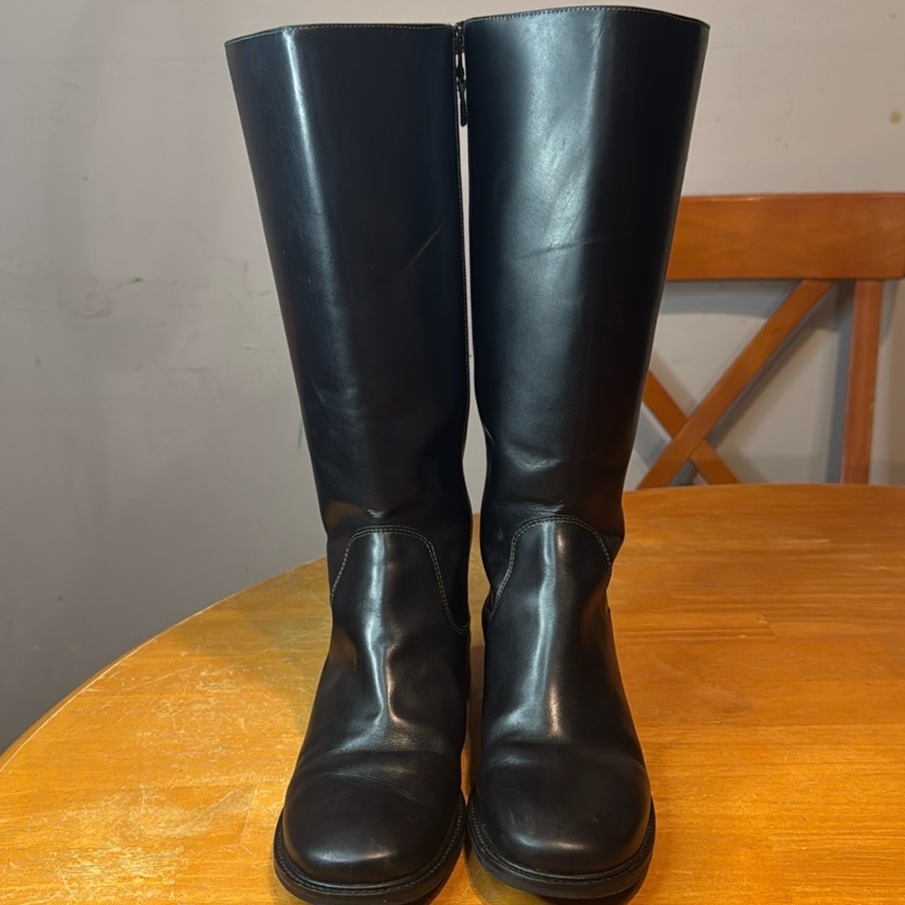 L.L. BEAN BLACK LEATHER RIDING BOOTS 8.5